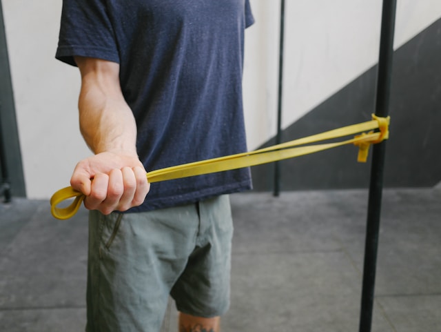 rubber band vocal cords